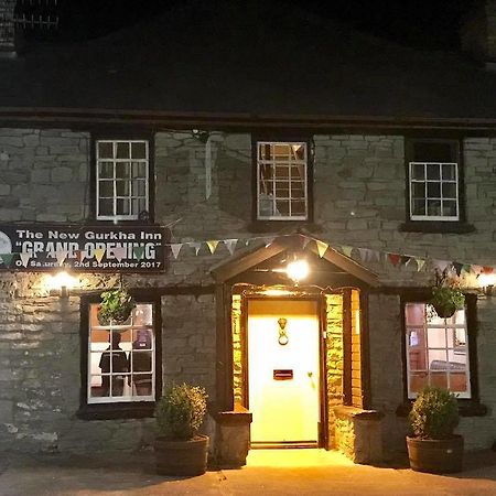New Gurkha Inn Brecon Exterior photo