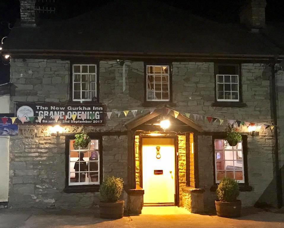 New Gurkha Inn Brecon Exterior photo